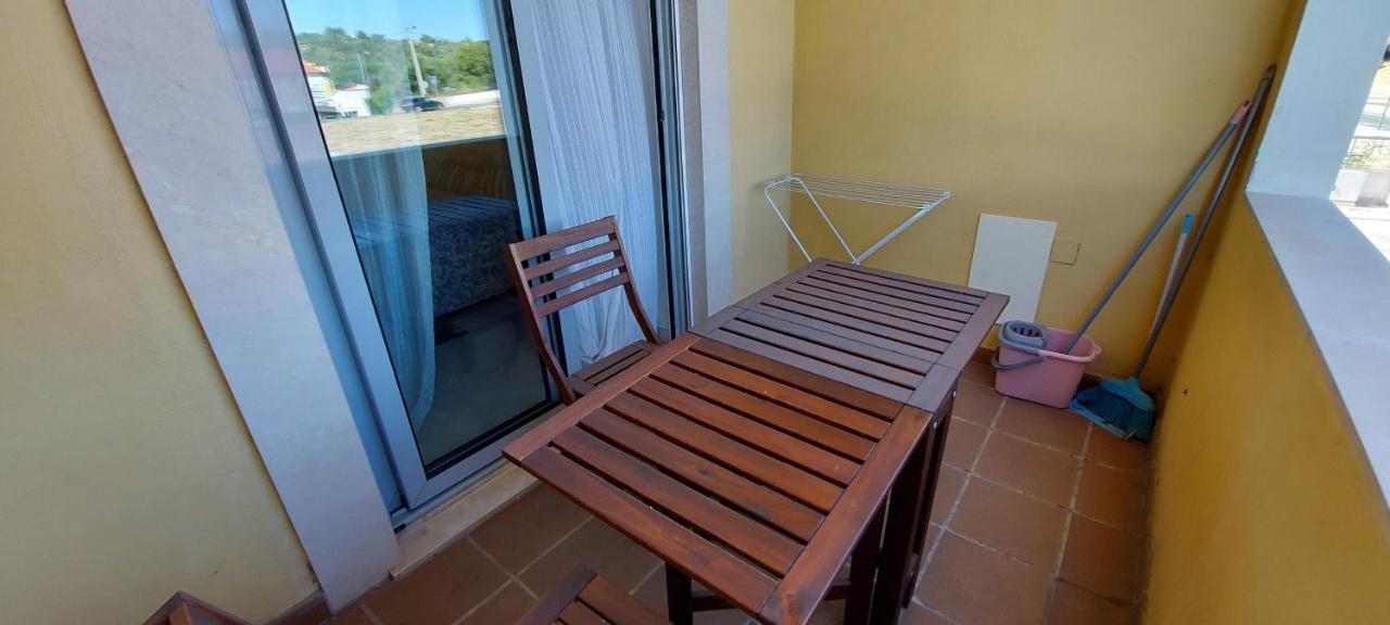 אלקנטרילה Apartamento Piscina 5 Minutos Praia מראה חיצוני תמונה