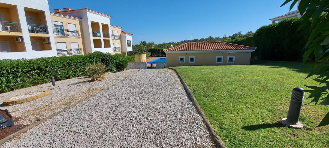 אלקנטרילה Apartamento Piscina 5 Minutos Praia מראה חיצוני תמונה